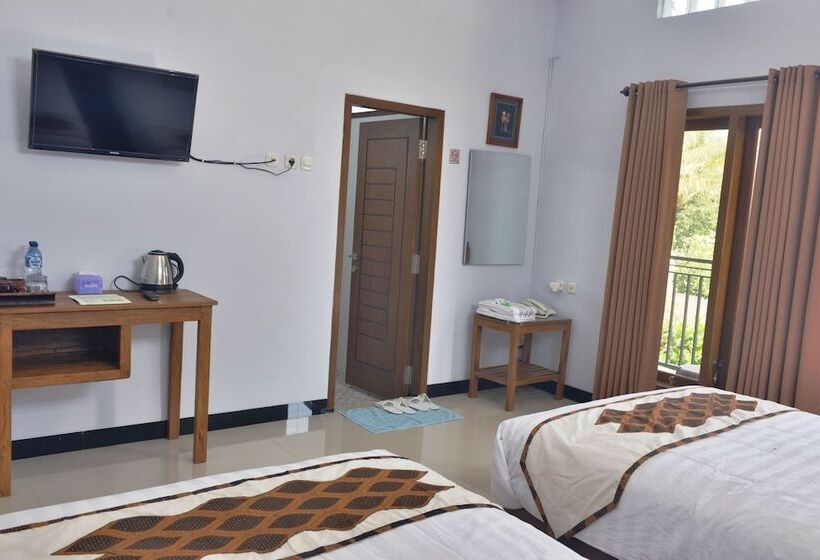 Номер Superior, Malang Hill Gallery & Homestay