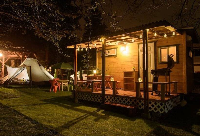 کلبه دلوکس, Ryokan Ikoisanso