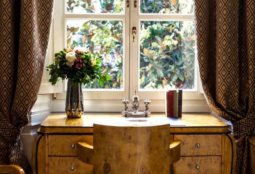 اتاق سوپریور, La Maison Du Sage