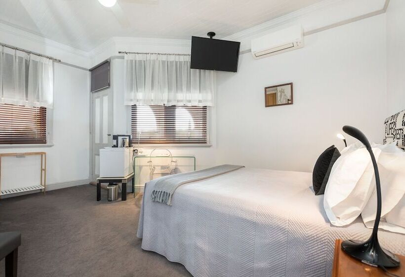 デラックスルーム, Cumquat House