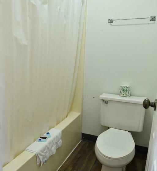 غرفه قياسيه سريرين مزدوجين, Knights Inn Merrillville