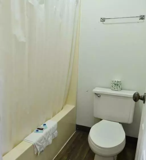 ２ダブルベッドのスタンダードルーム, Knights Inn Merrillville