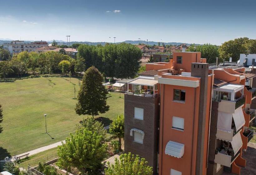 Apartamento 1 Dormitorio Vista Mar, Nero D Avorio Aparthotel & Spa