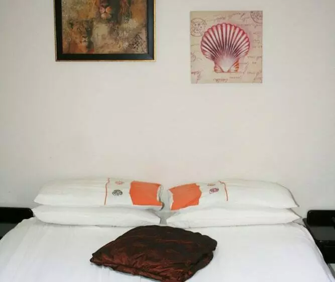 スタンダードルーム, Thembelihle B&b