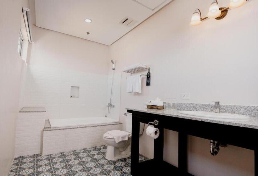 Suite cu Mansardă, Sta. Barbara Residence