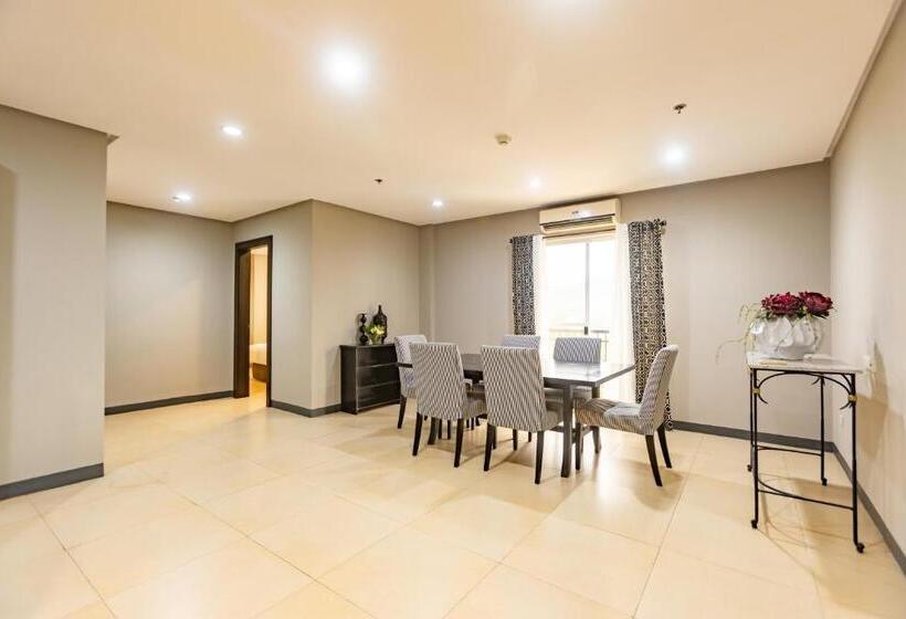 Suite cu Mansardă, Sta. Barbara Residence