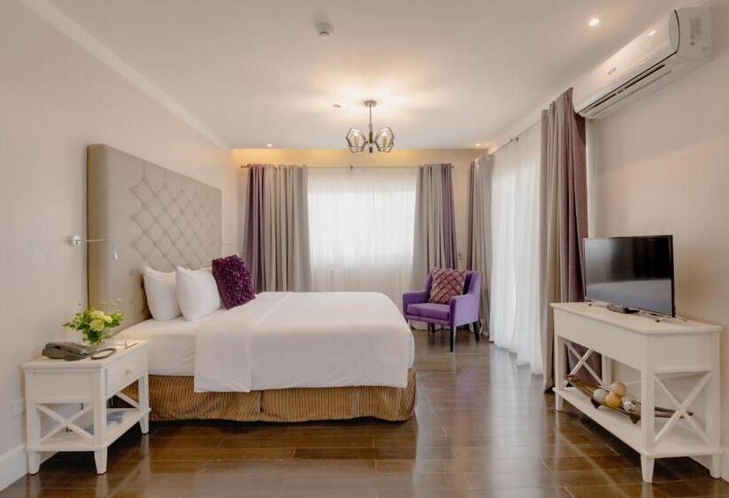 Cameră cu Mansardă, Sta. Barbara Residence