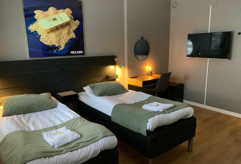 غرفة قياسية رباعية حمام مشترك, B&b Granden