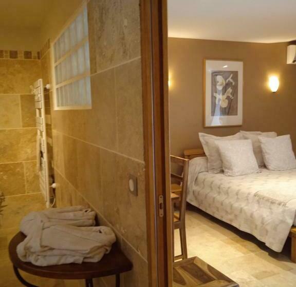 スタンダードルーム, Chambres D Hôtes La Chrysalide