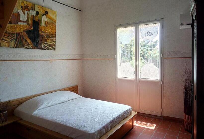 1ベッドルームアパートメント, Chambres D Hôtes La Chrysalide