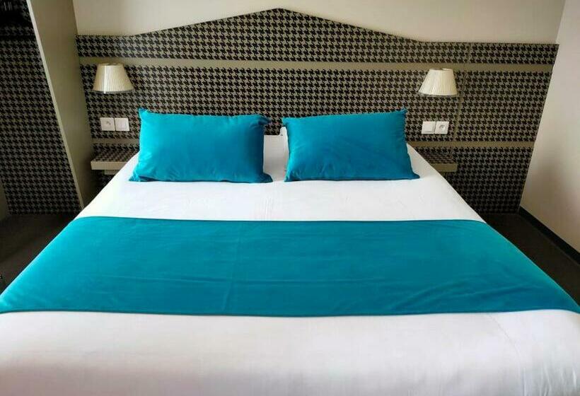 غرفة بريميوم, Fasthotel Montmarault