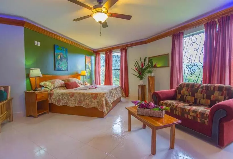 سوییت, Bocawina Rainforest Resort