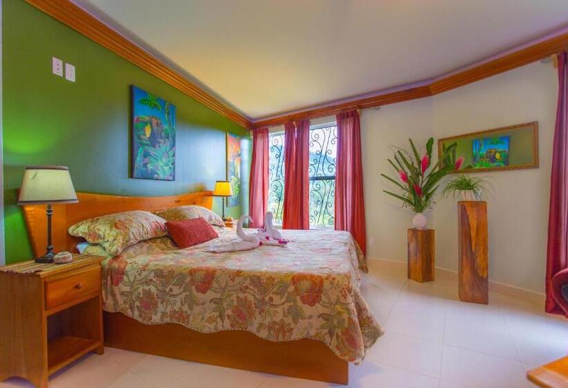 סוויטה, Bocawina Rainforest Resort