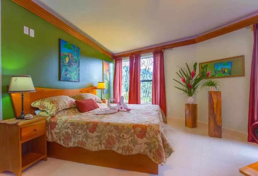 سوییت, Bocawina Rainforest Resort