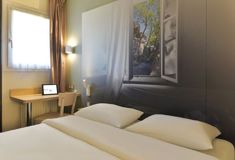 Номер Стандарт Адаптированный для Инвалидов, B&b Hotel Clermont Ferrand Le Brézet Aéroport