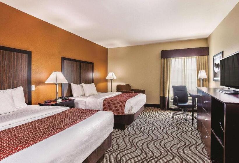 スタンダードスタジオ, La Quinta By Wyndham Cotulla