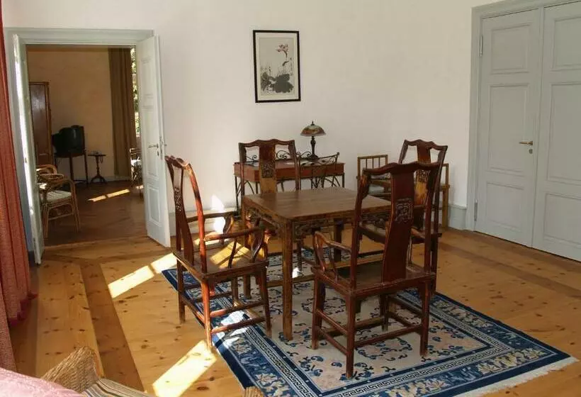 スイート, Landhaus Schloss Kölzow