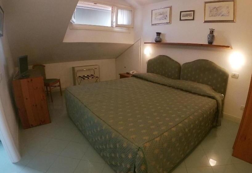 デラックスジュニアスイート, Locanda Del Passo Pomposa