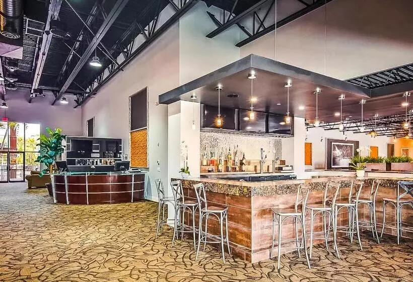 キングサイズベッドのデラックスルーム, Casey Key Resorts  Mainland