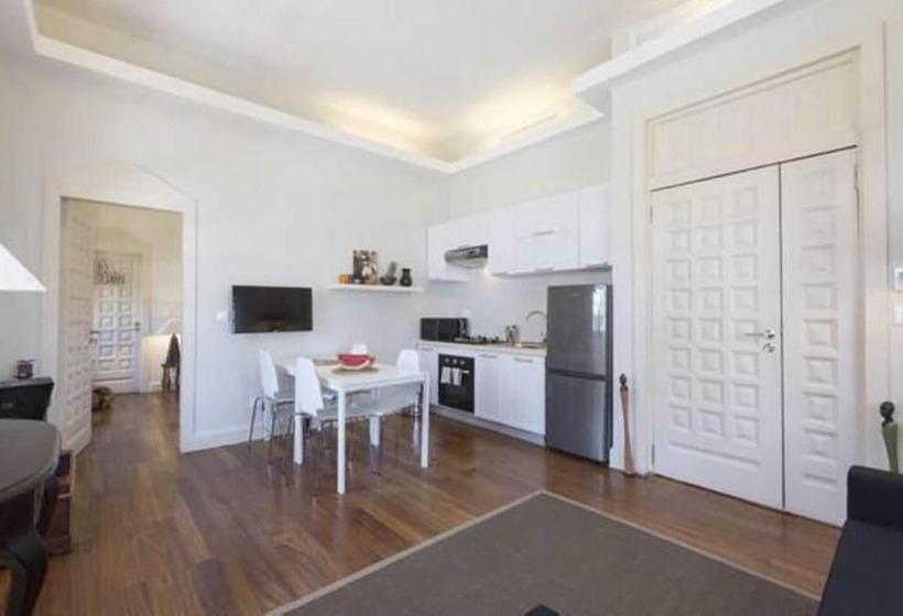 סוויטה אקזקיוטיב, Olma Colonial Suites