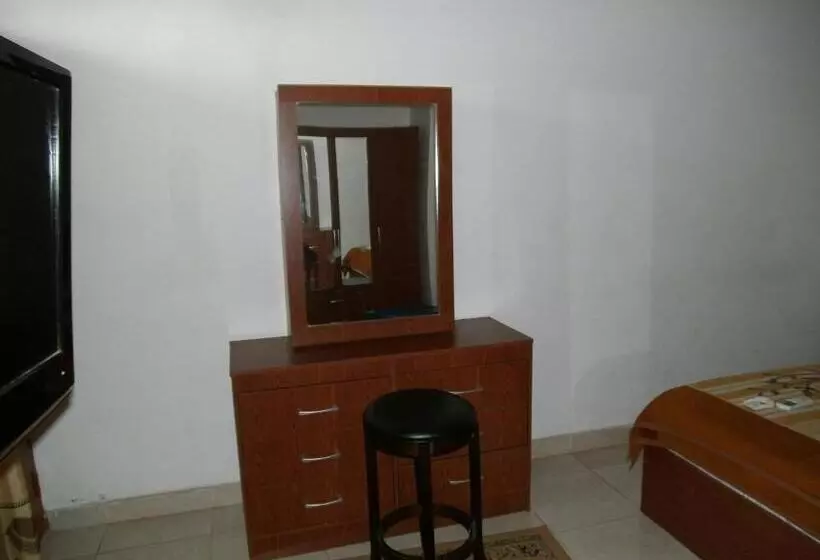スタンダードシングルルーム, Pemicsa Hotel Accra