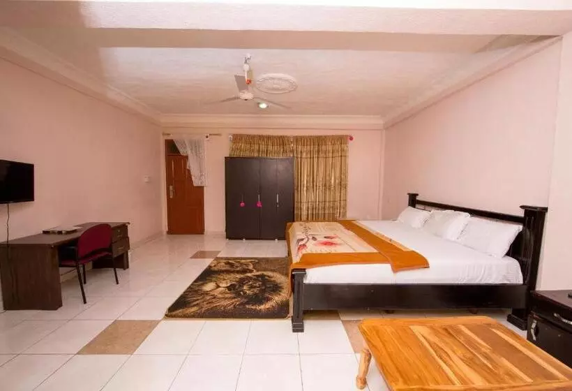 デラックスルーム, Pemicsa Hotel Accra