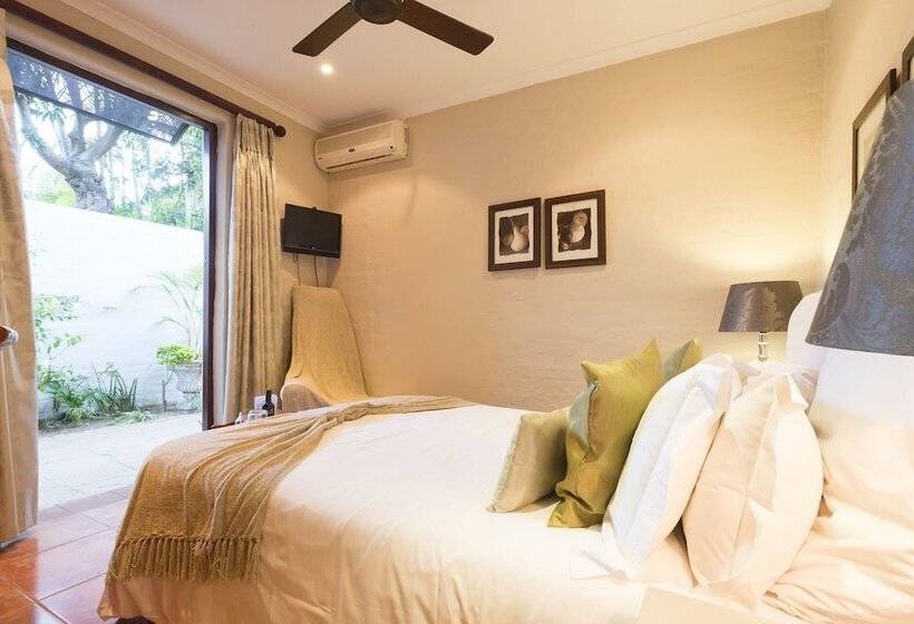 Quarto Estandar, Five Burnham Guest House
