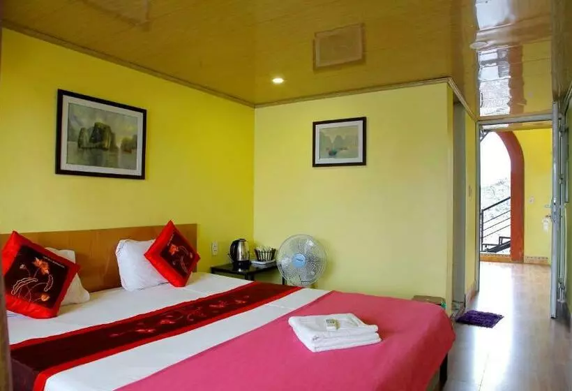 اتاق استاندارد با چشم‌انداز دریا, Lepont Cat Ba Bungalow