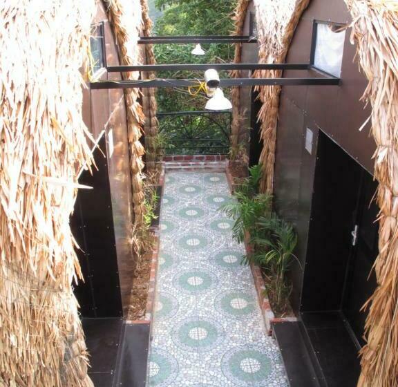 بانگلوی استاندارد با چشمانداز دریا, Lepont Cat Ba Bungalow