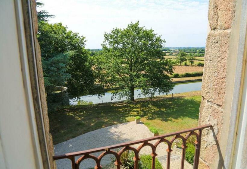 Номер Стандарт, Château De La Frogerie