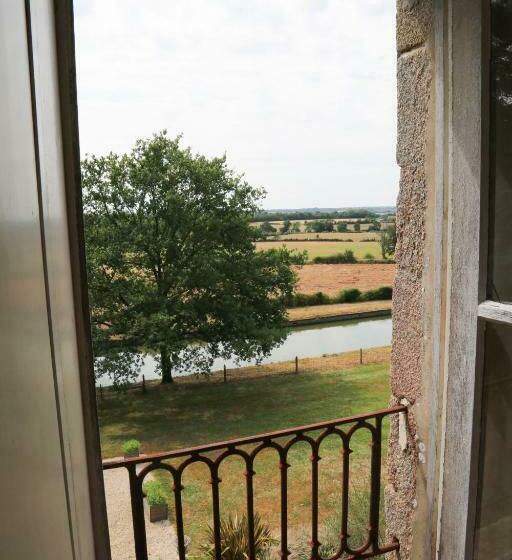 Номер Стандарт, Château De La Frogerie
