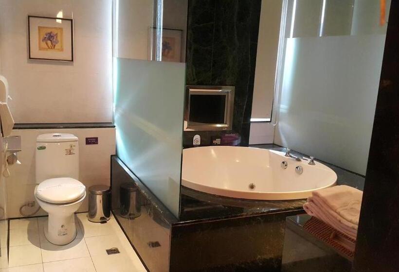 اتاق کلاس بیزنس, Discovery Motel Zhonghe