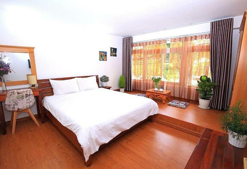 اتاق استاندارد, Dan Chi