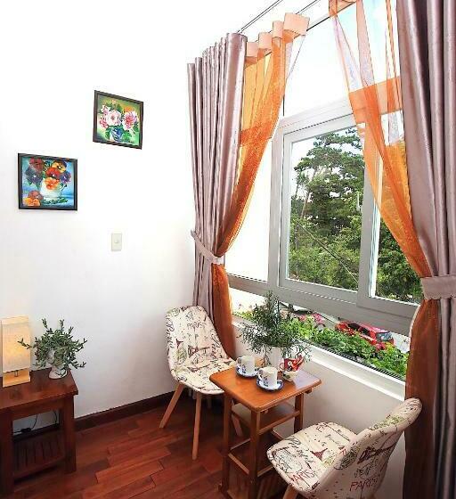 اتاق استاندارد, Dan Chi