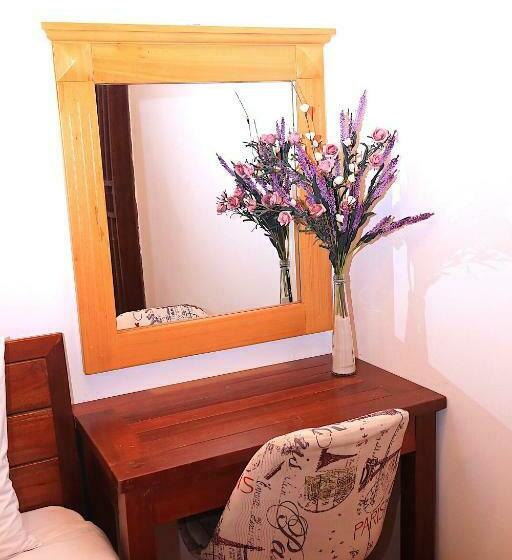 اتاق استاندارد چهار تخته, Dan Chi