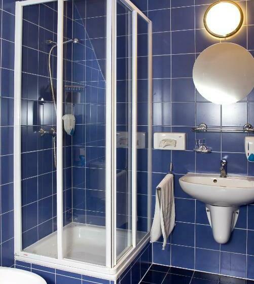 스탠다드 싱글 룸, Kálvária