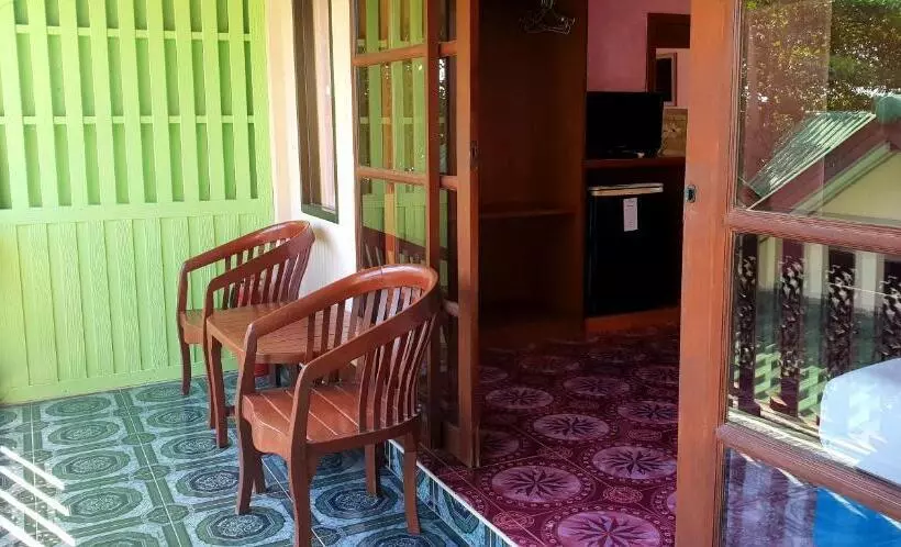 スタンダードルーム, Sangtawan Resort