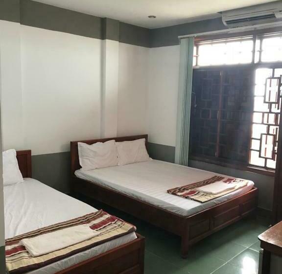 اتاق استاندارد سه نفره, Thao Trang