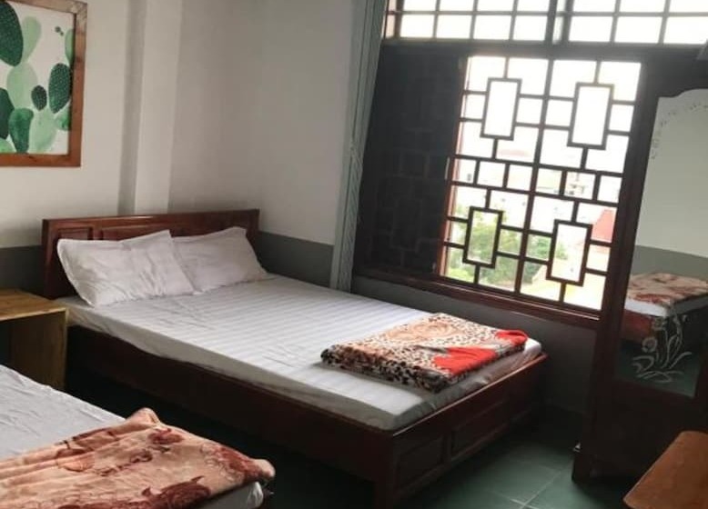 اتاق استاندارد سه نفره, Thao Trang