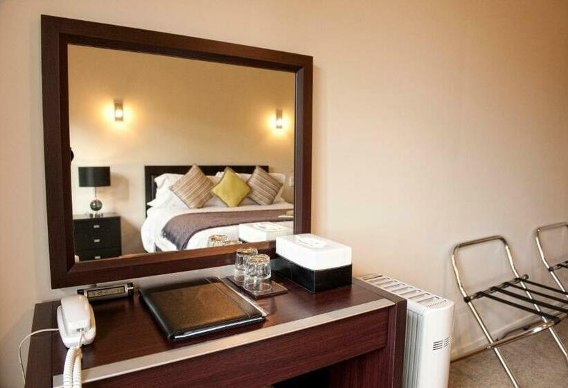 סוויטה, B&b@the Redwoods