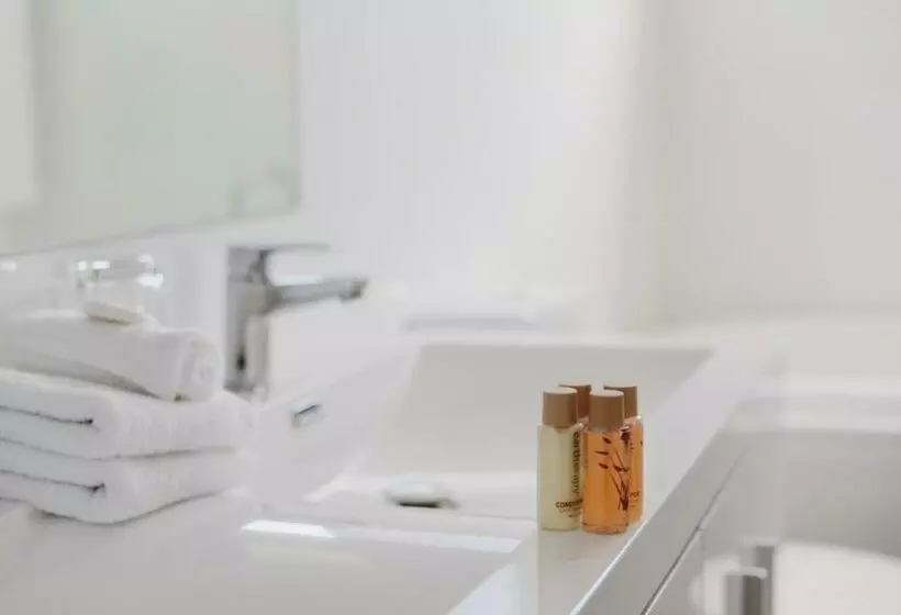 キングサイズベッドのスタンダードルーム, Fremantle Boutique Accommodation   Maand Up