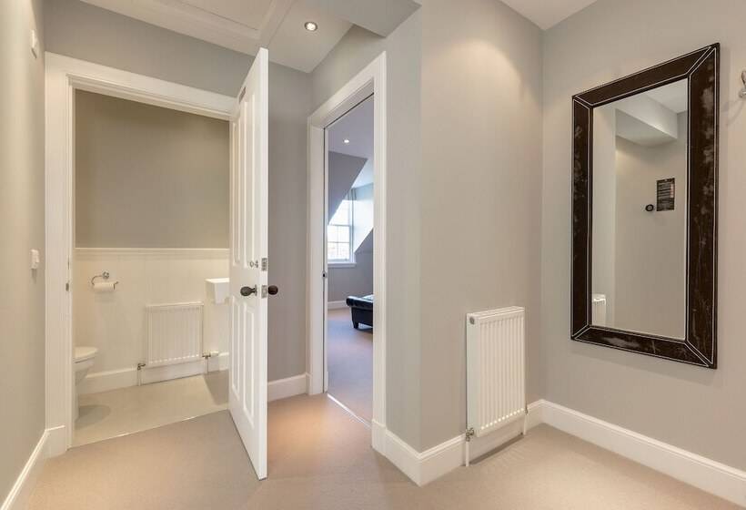 آپارتمان کلاسیک 1 خوابه, Destiny Scotland   Q Residence