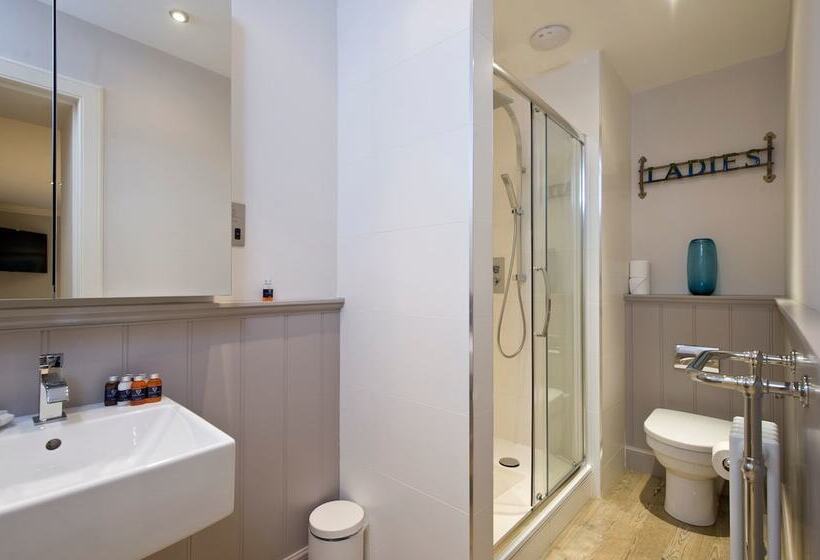 آپارتمان دلوکس 3 خوابه, Destiny Scotland   Q Residence