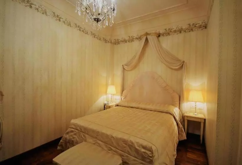 バスタブ付きスタンダードルーム, Albergo Tre Pozzi