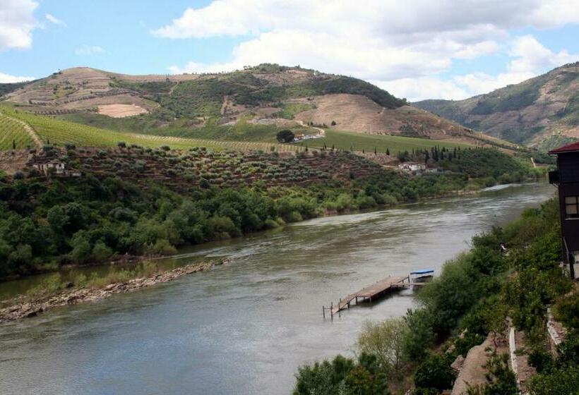 غرفة قياسية مطلّة علي النهر, Casa Do Tua