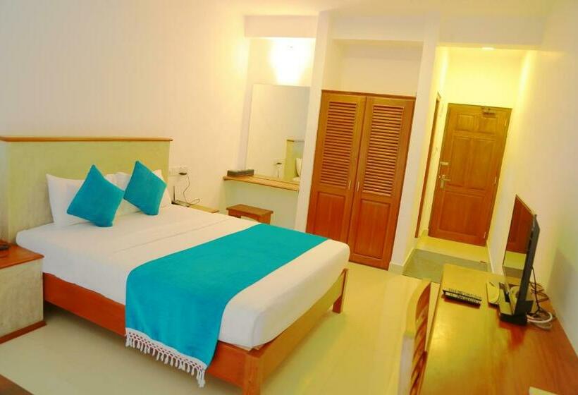 Pokój Deluxe, Gangaaddara