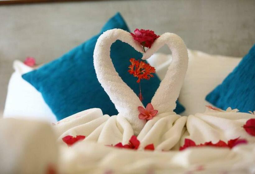 Pokój Deluxe, Gangaaddara