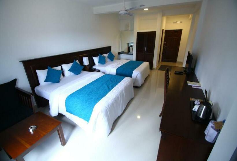 Pokój Deluxe, Gangaaddara