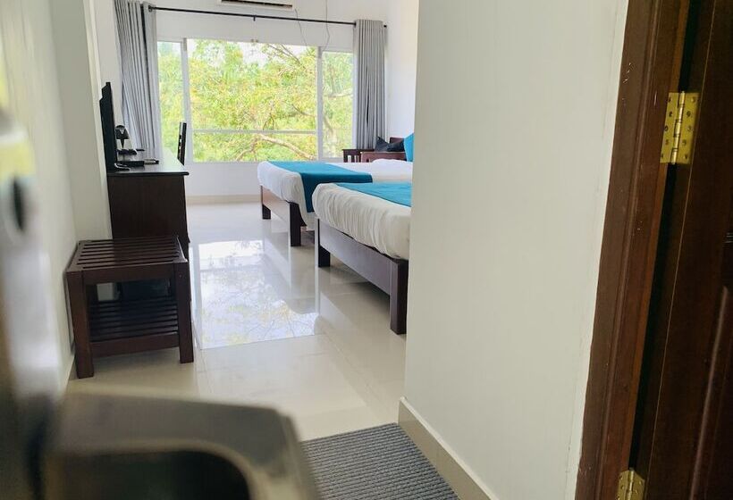 Pokój Deluxe, Gangaaddara