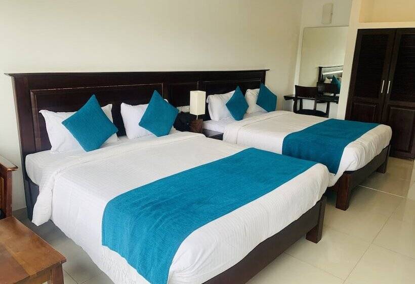 Pokój Deluxe, Gangaaddara